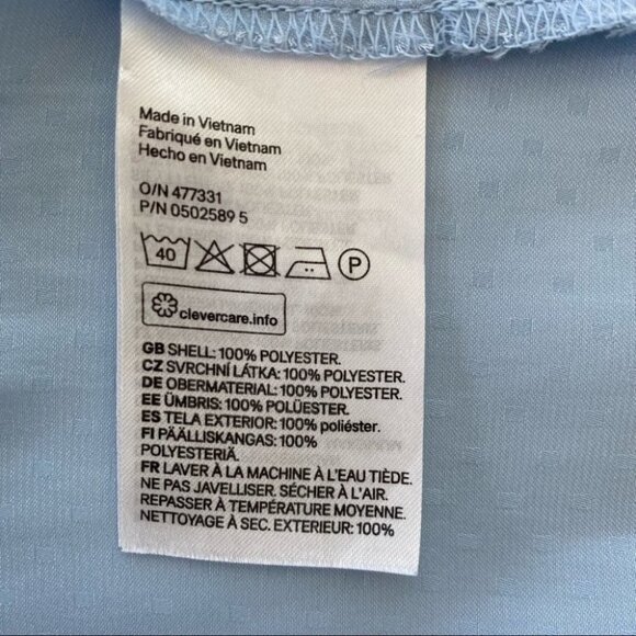 H&M top with crew neckline and short sleeves - Picture 7 of 8